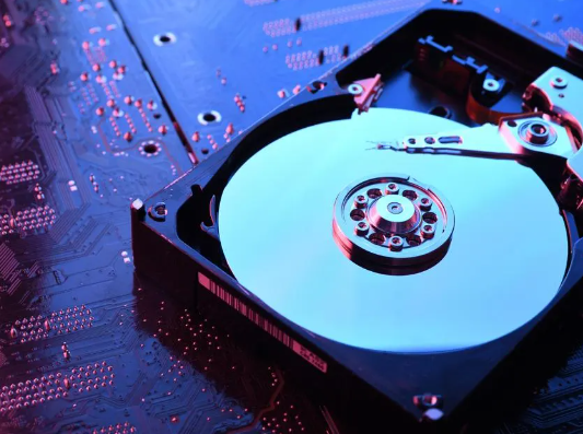 HDD機(jī)械硬盤在服務(wù)器存儲中有什么優(yōu)勢與局限？.png
